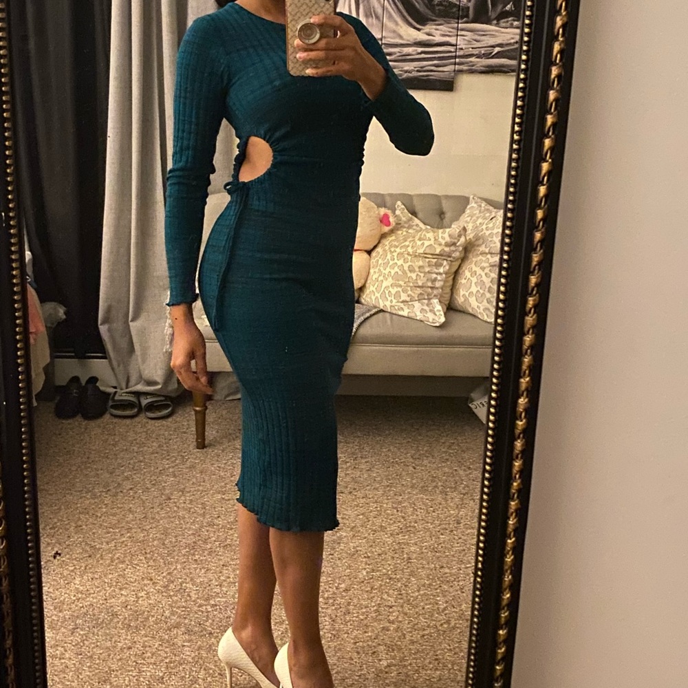 Zara dress, in size S and M, green color